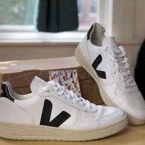 Veja V10
